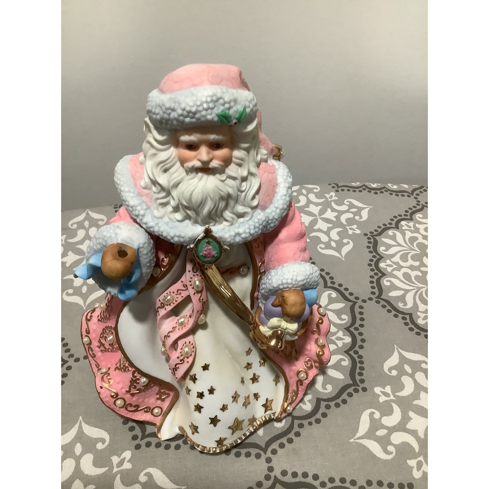 The Victorian Christmas Music Box Danbury Mint Santa Claus Musical Figurine
